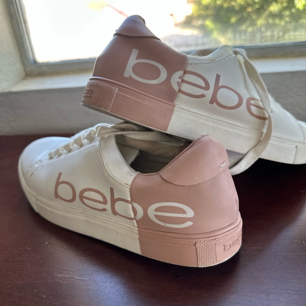 Bebe sneakers